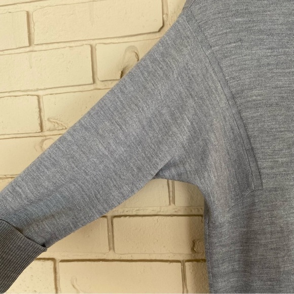 Garnet Hill Merino Wool Crewneck Shift Sweater Dress Loose Gray Pockets Small S - Picture 5 of 7